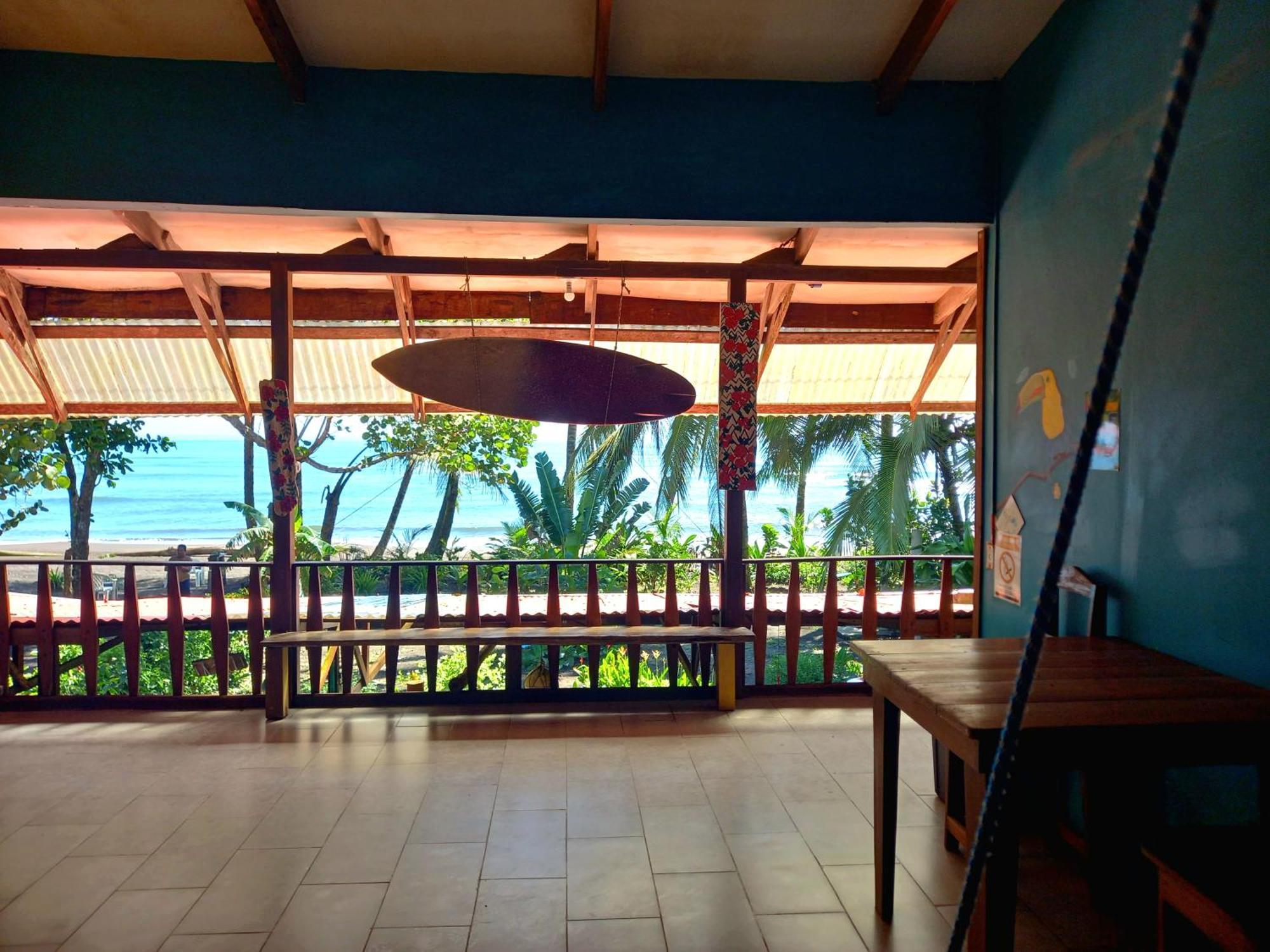 Tortuguero Adventures Beach House 外观 照片