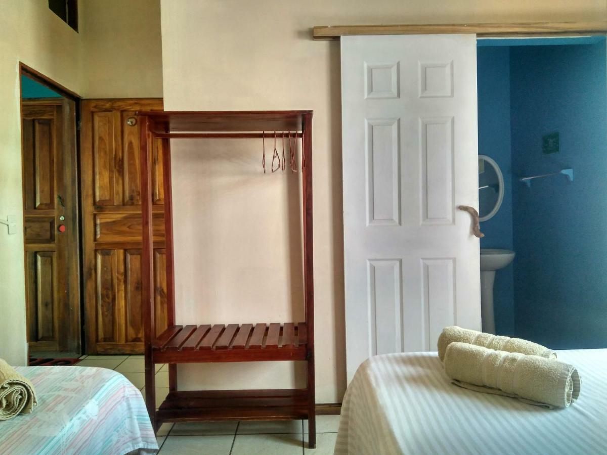 Tortuguero Adventures Beach House 外观 照片