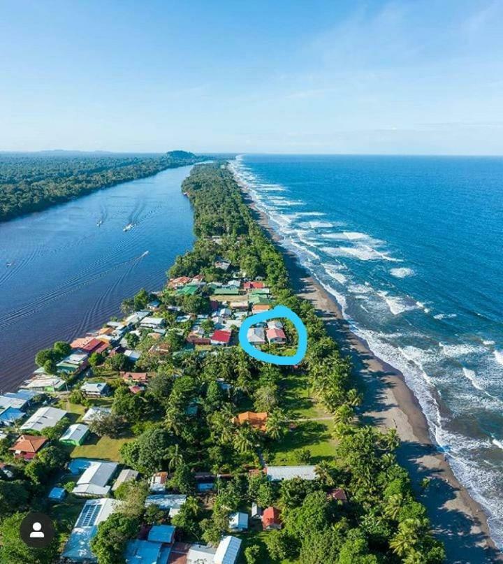 Tortuguero Adventures Beach House 外观 照片